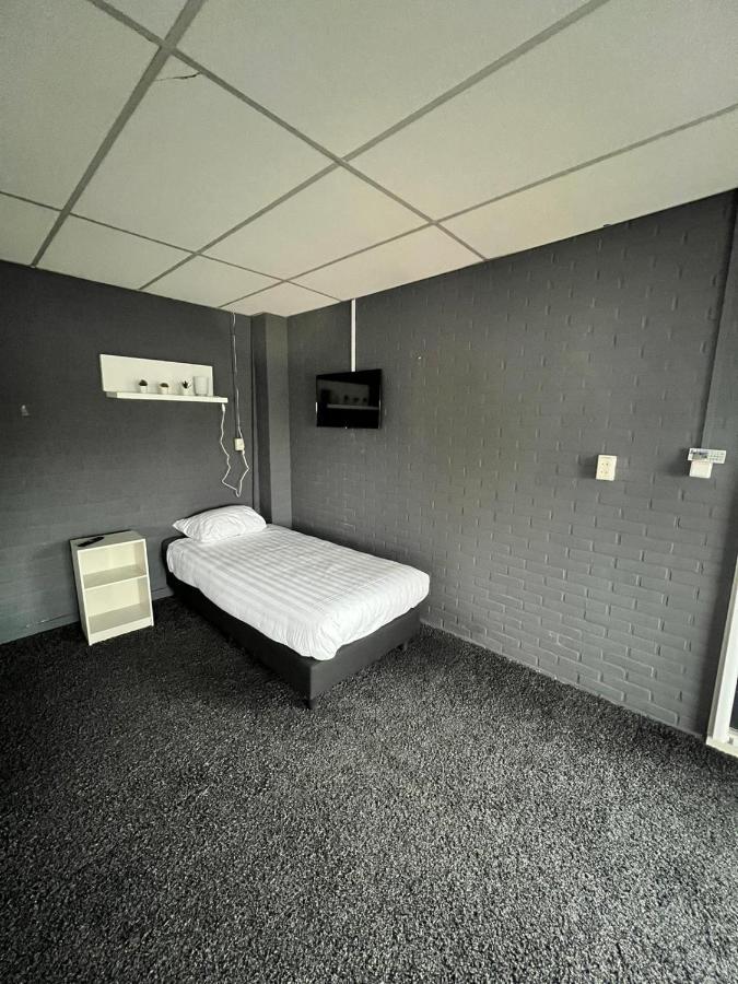 Hotel de Raket Rogat Eksteriør bilde