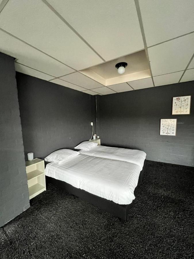 Hotel de Raket Rogat Eksteriør bilde